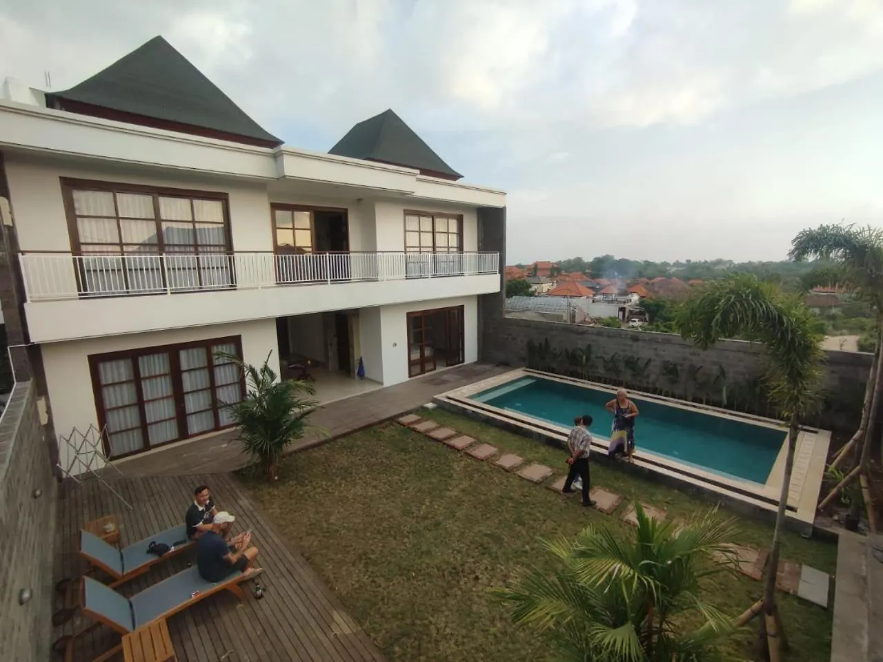 Karmani Villa Ujung Indonesia