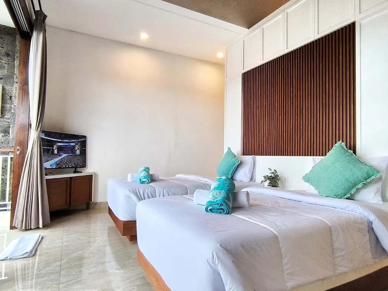 Karmani Villa Ujung