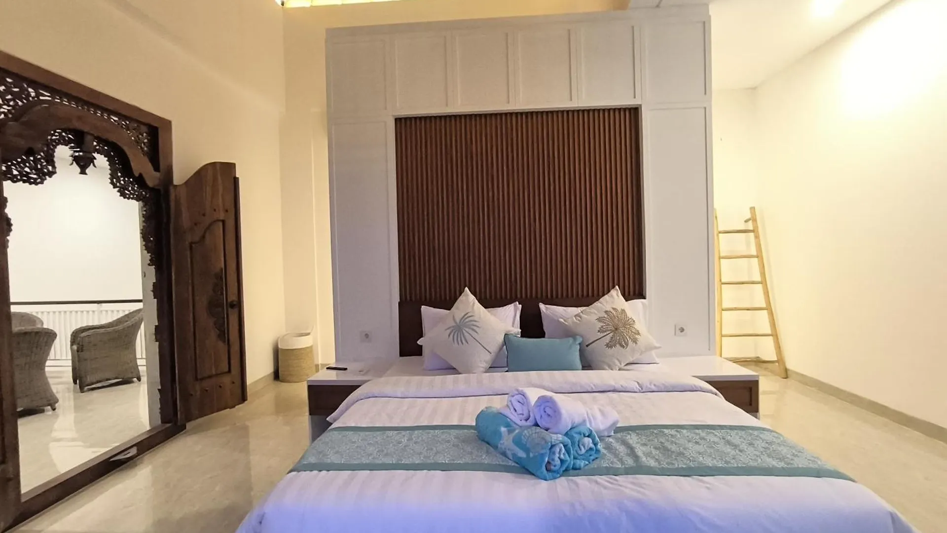 Karmani Villa Ujung